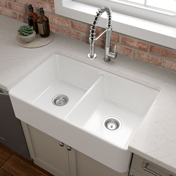 MSI Fireclay Farmhouse Double Bowl Sink 50/50 in White, installed in a room setting