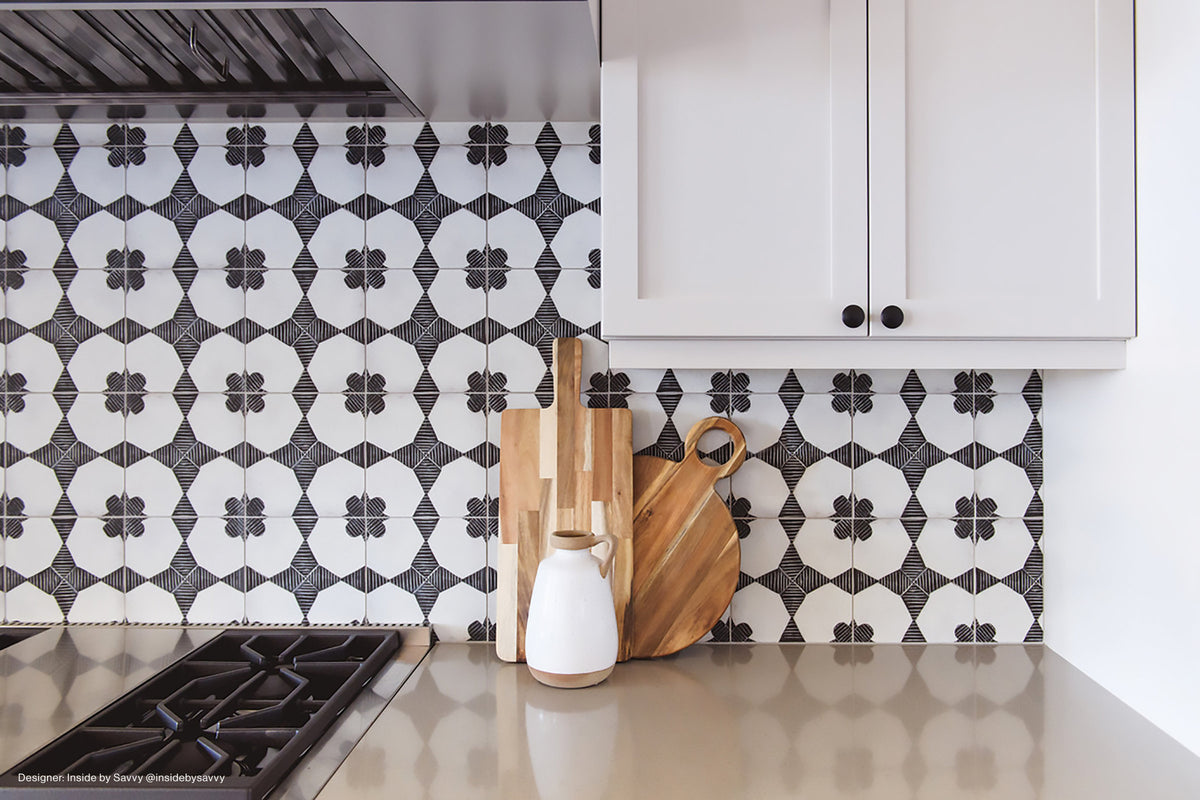 Pool: Bedrosians Enchante 8" x 8" Matte Porcelain Decorative Tile in Moderno