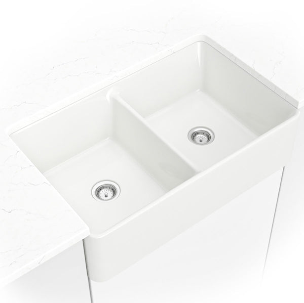 MSI Fireclay Farmhouse Double Bowl Sink 50/50 in White, installed in a room setting
